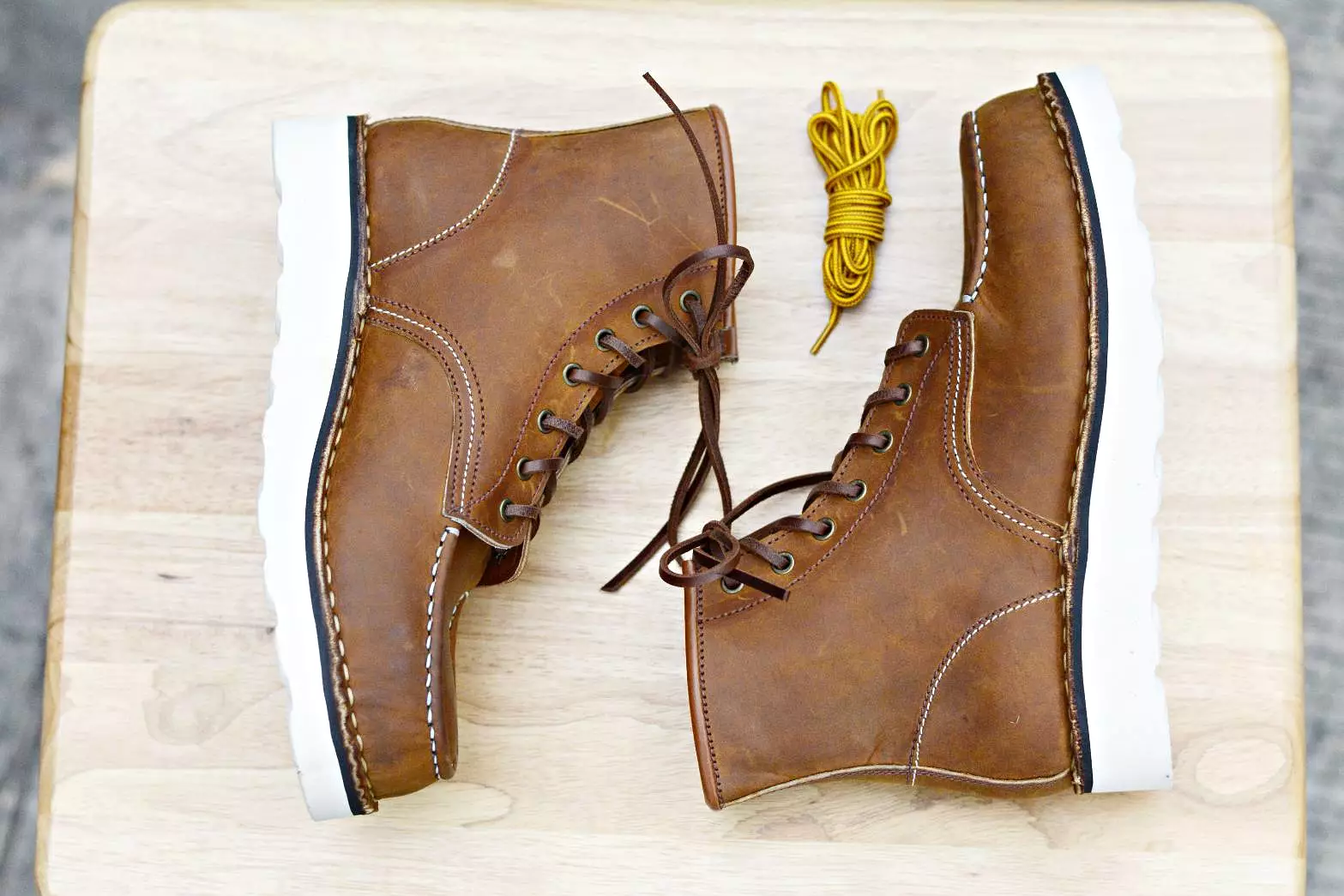 102 Nubuck Visky Boots