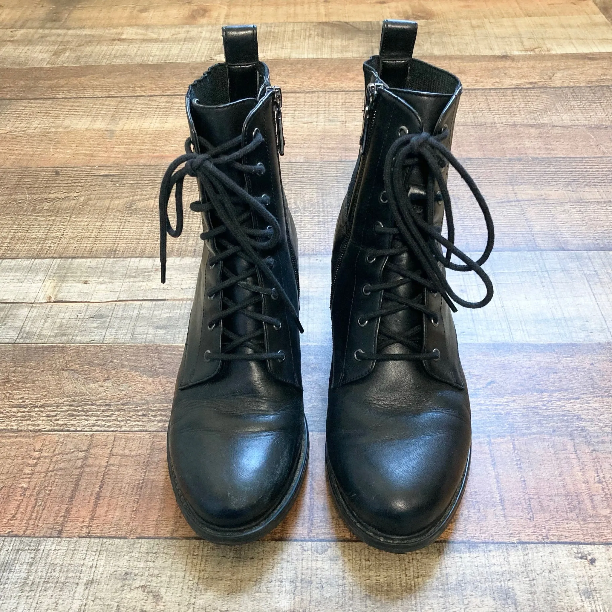 Blondo Waterproof Black Side Zipper Lace Up Combat Boots- Size 7.5 (Jill wore these in 'Mystery 101)