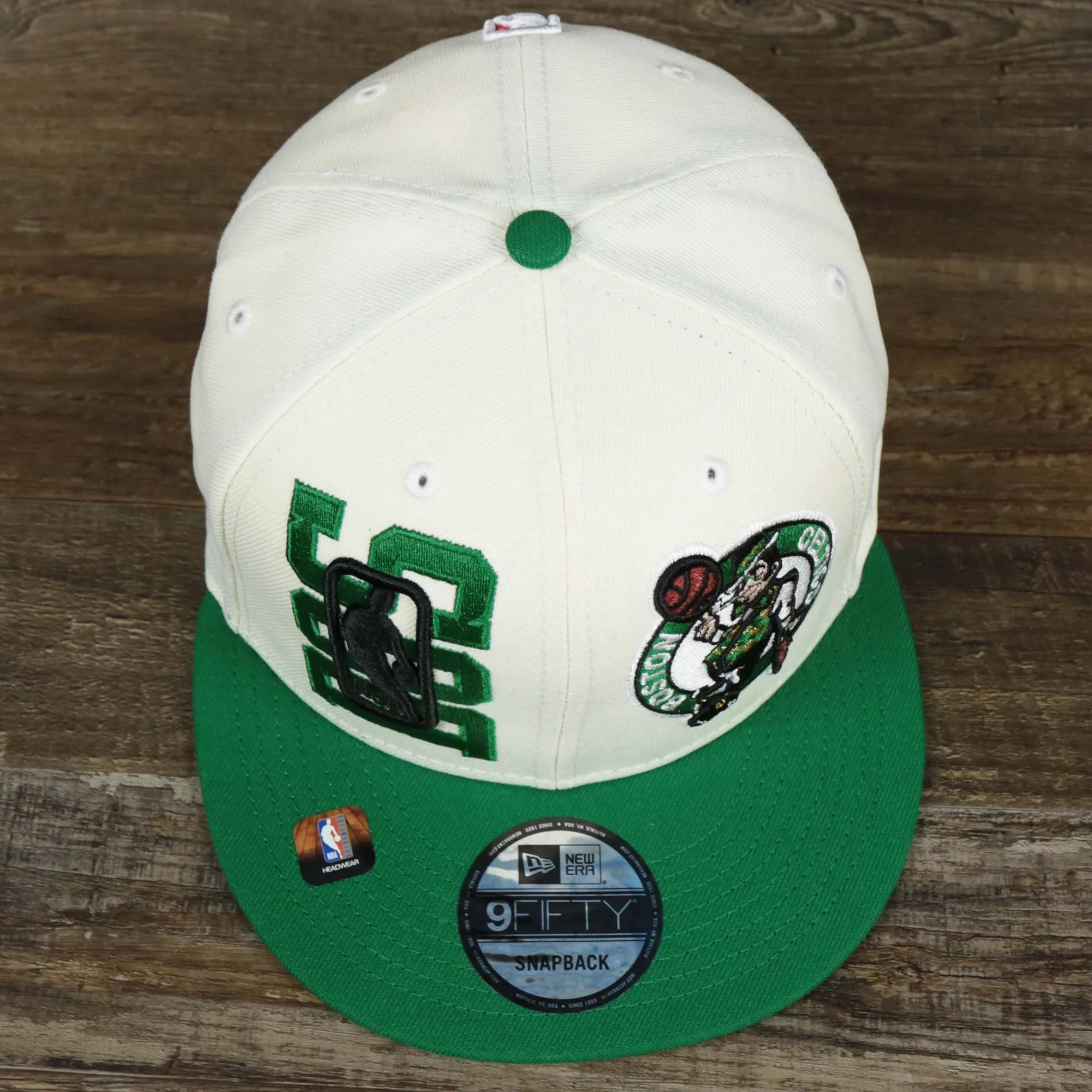 Boston Celtics NBA 2022 Draft Gray Bottom 9Fifty Snapback | New Era Cream/Kelly Green