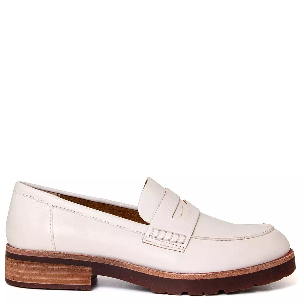 Carlsile Women's Leather Penny Loafer