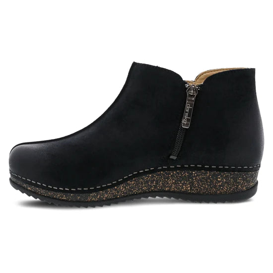 'Dansko' Women's Makara - Black Burnished Suede