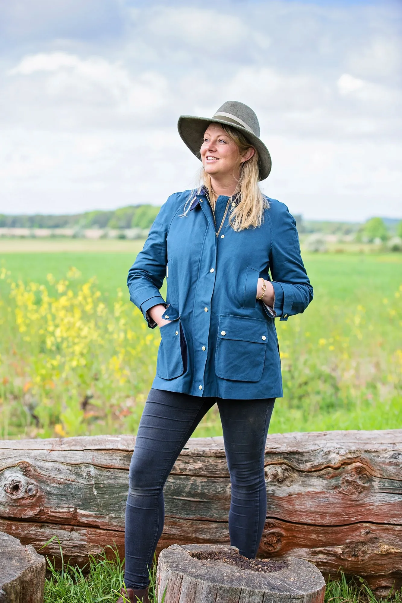 Heathland Barn Coat in Dusk Blue