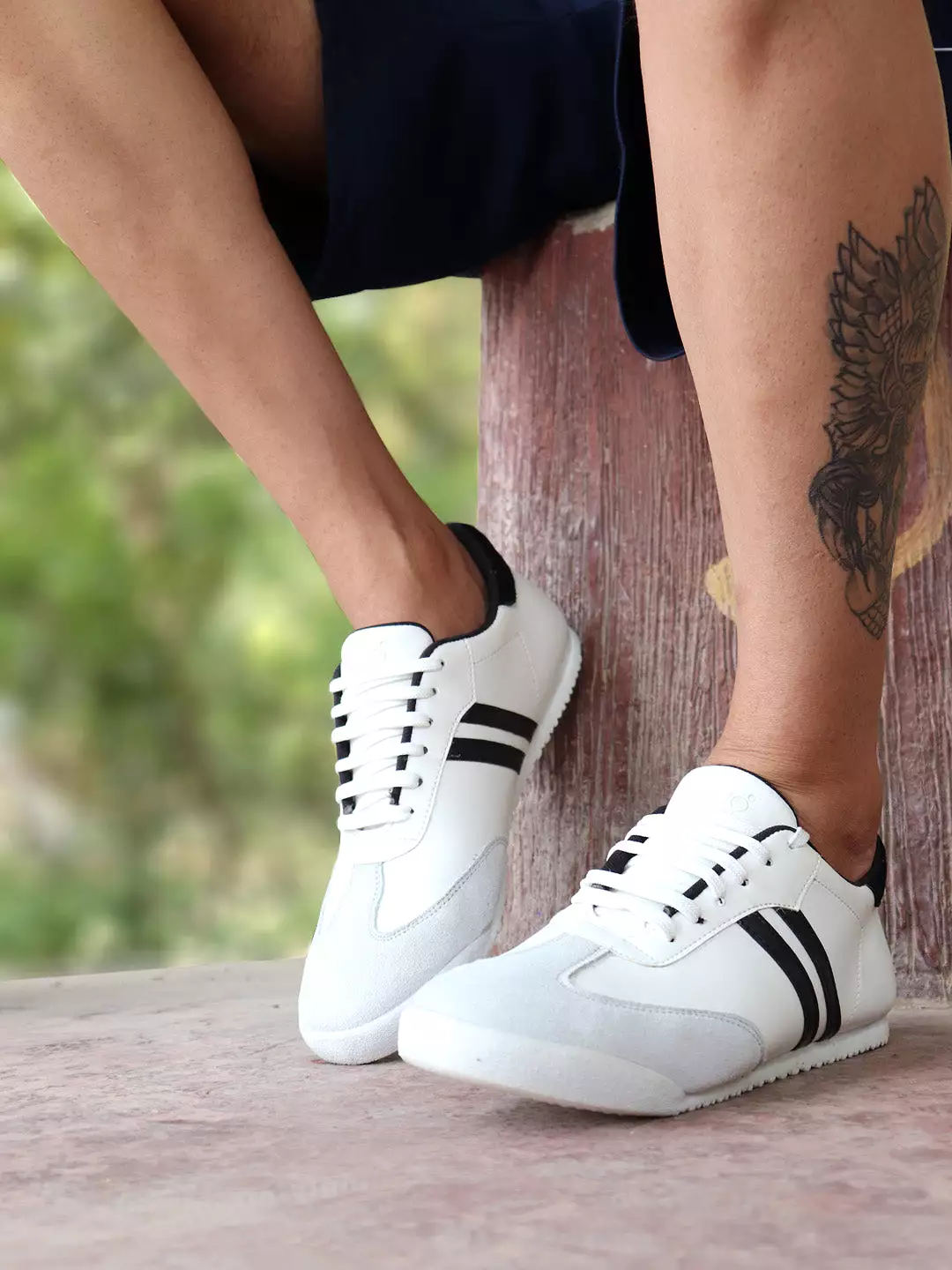 Men White Lace Up Trendy Stylish Outdoor Fashion Sneakers