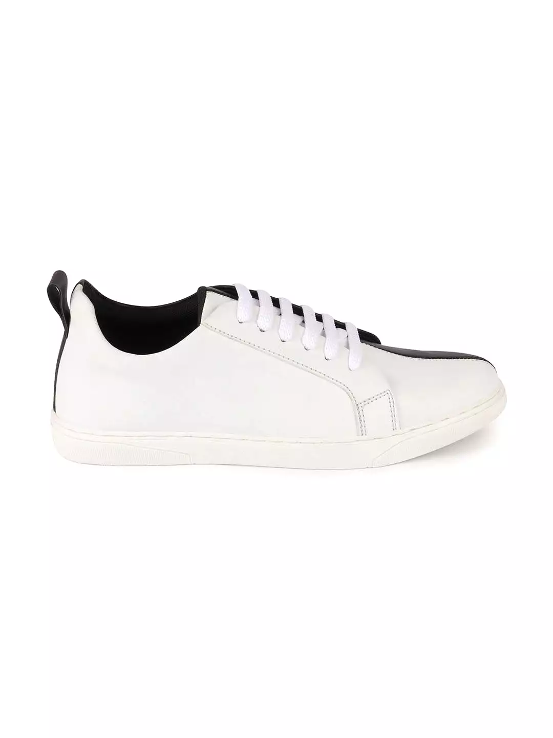 Men White/Black Lace Up Colorblocked Sneakers