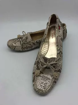 Pre-Owned Marc Joseph Tan Size 9 Printed Loafer Loafers