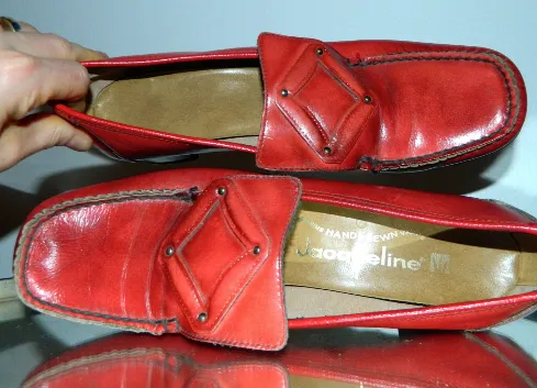 vintage 1960s heels red Pilgrim Buckle loafers MOD square toed shoes 9 N