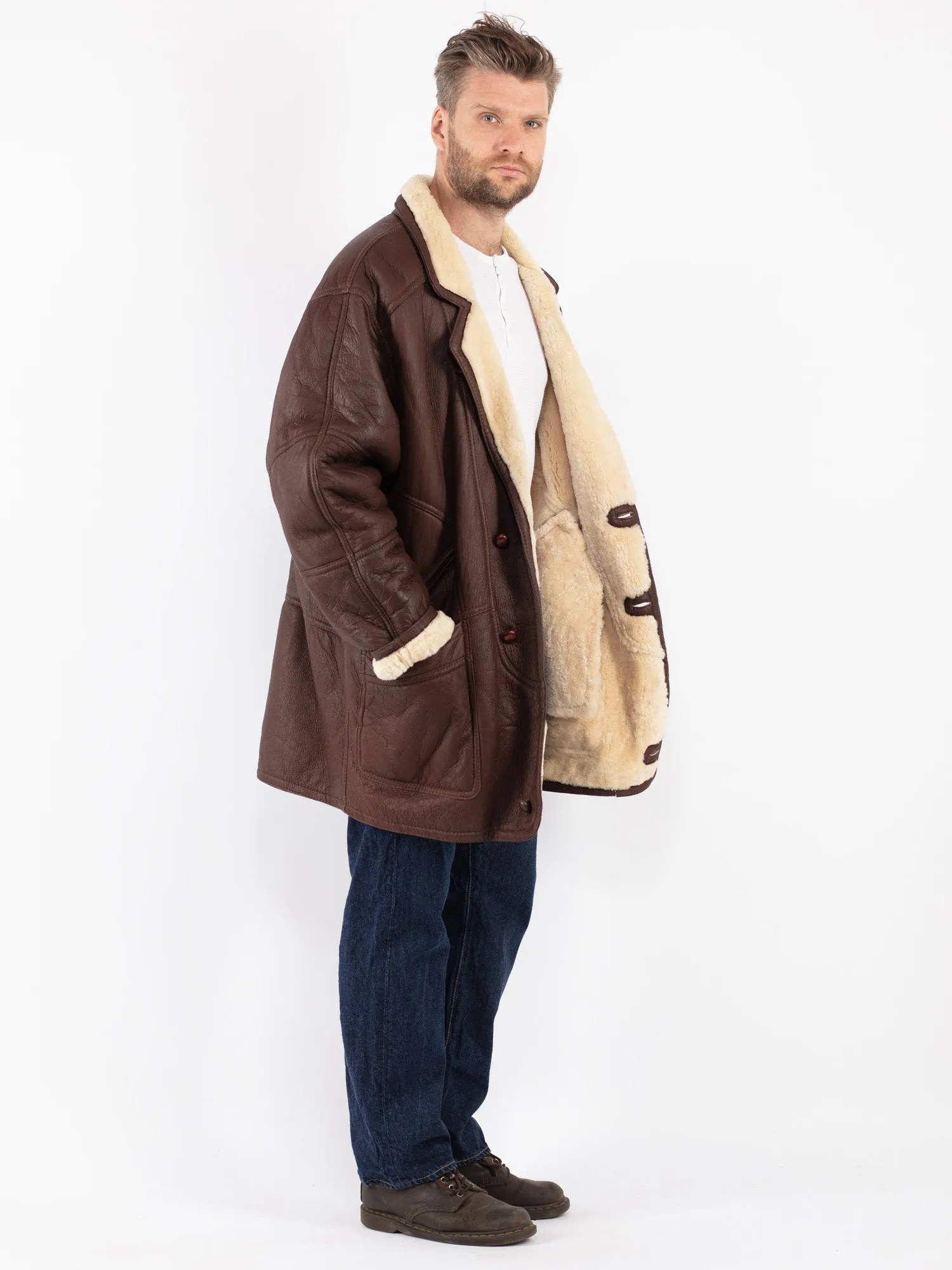 Vintage 80's Men Oversized Sheepskin Coat in Brown