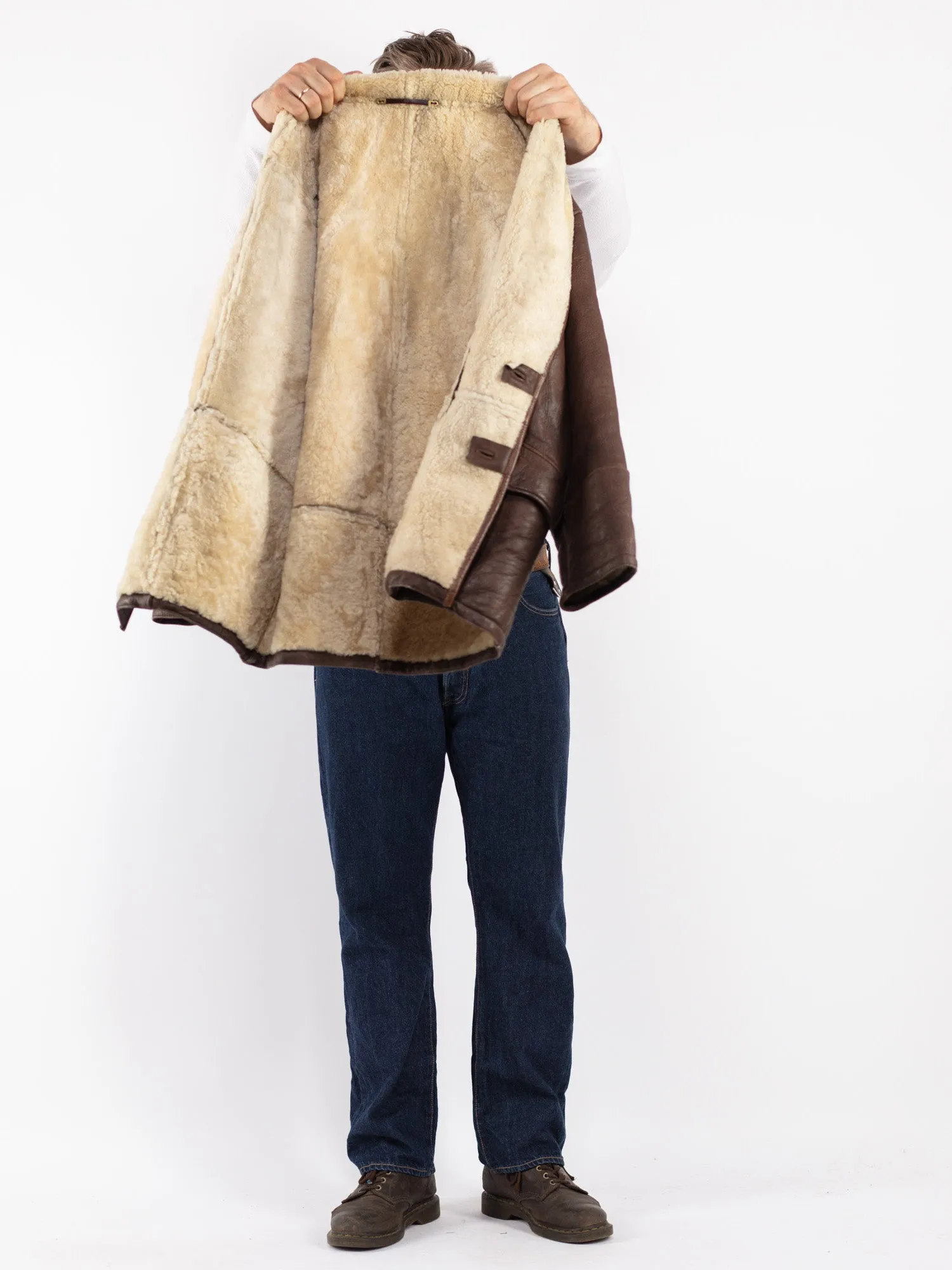 Vintage 80's Men Sheepskin Coat in Brown