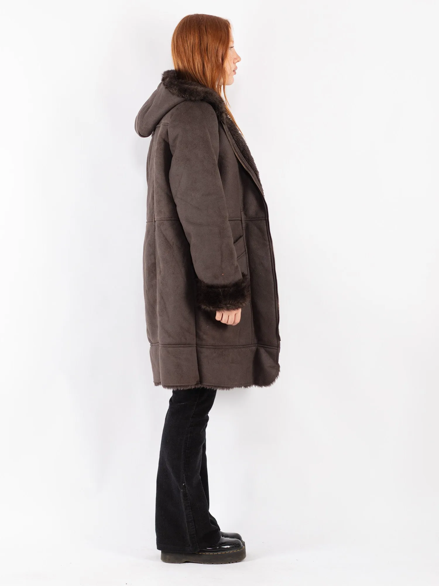 Vintage 90's Women Faux Sheepskin Coat in Brown