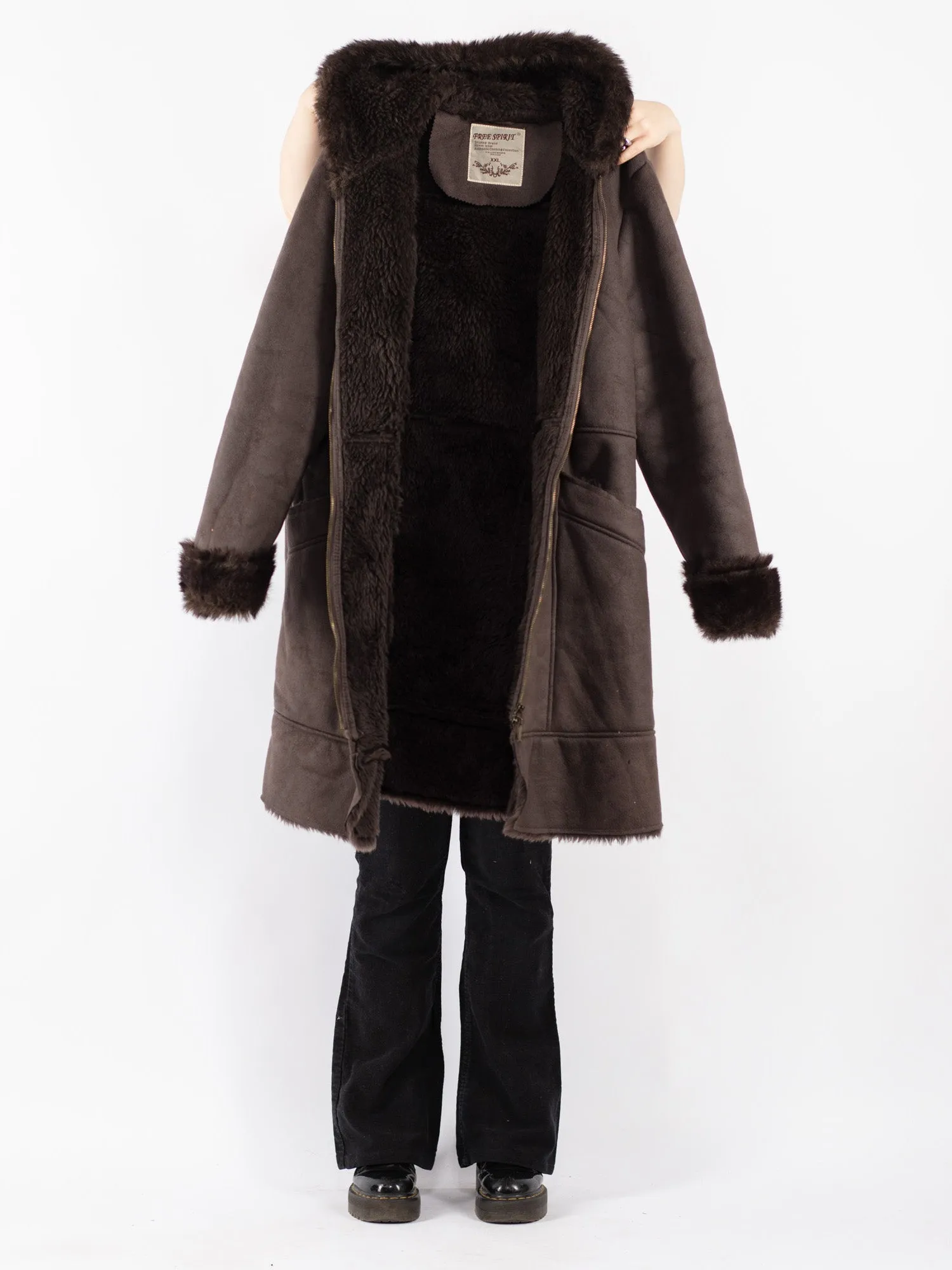 Vintage 90's Women Faux Sheepskin Coat in Brown