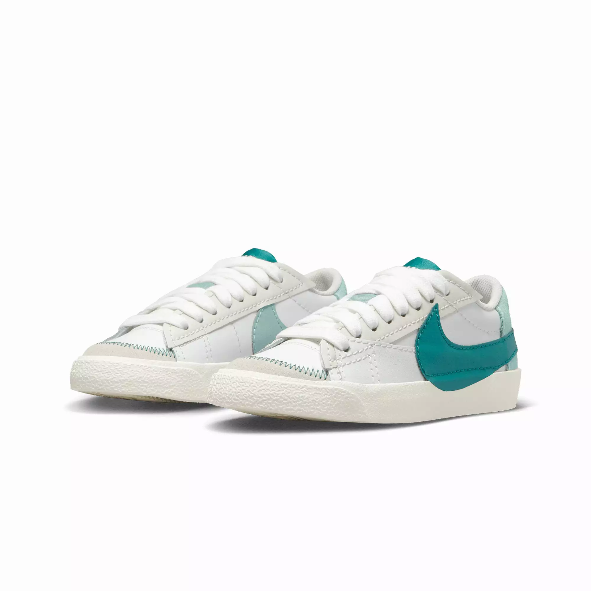 WMN'S BLAZER LOW '77 JUMBO'SUMMIT WHITE/GEODE TEAL-SEA GLASS'