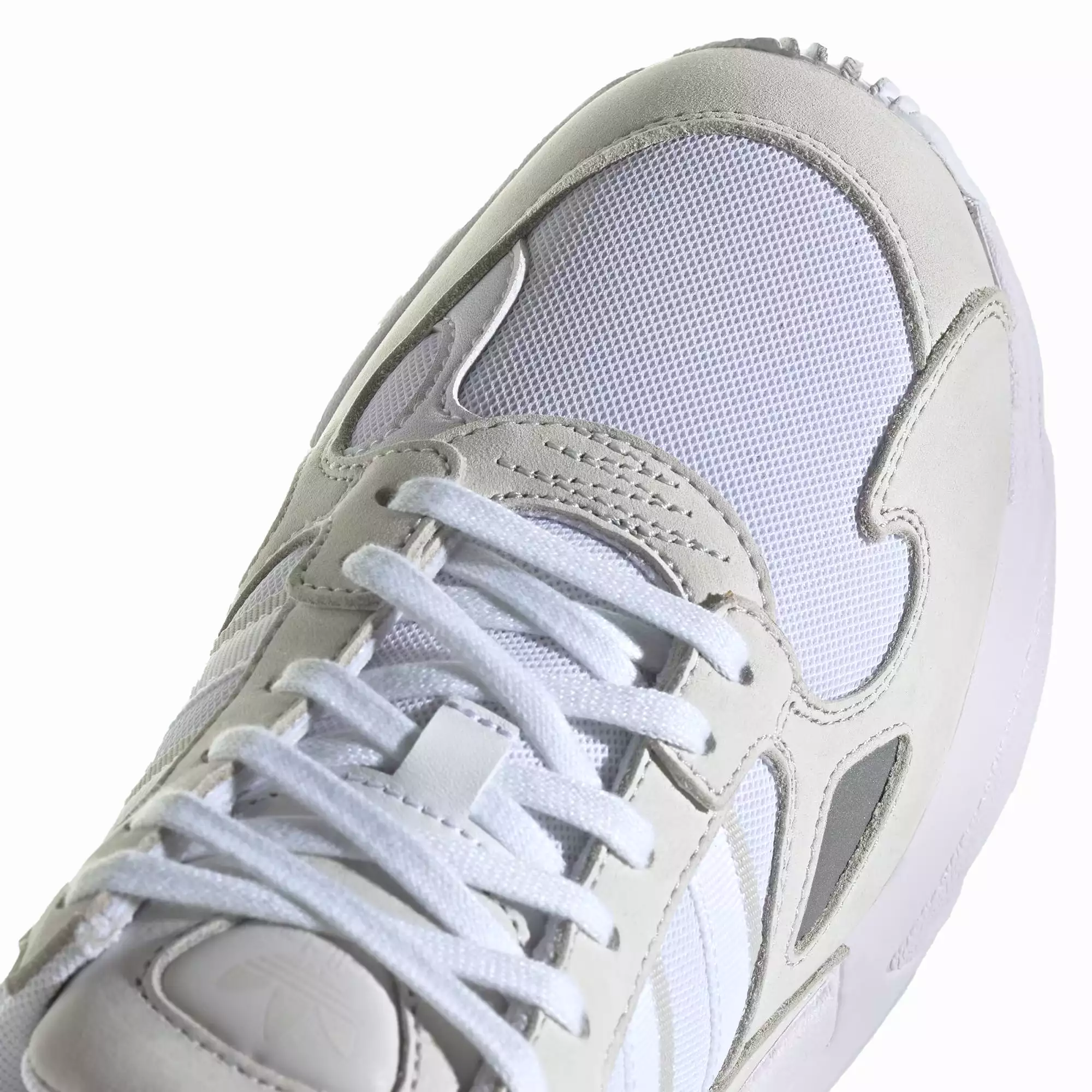 WMN'S FALCON 'CLOUD WHITE/CLOUD WHITE/GREY ONE'